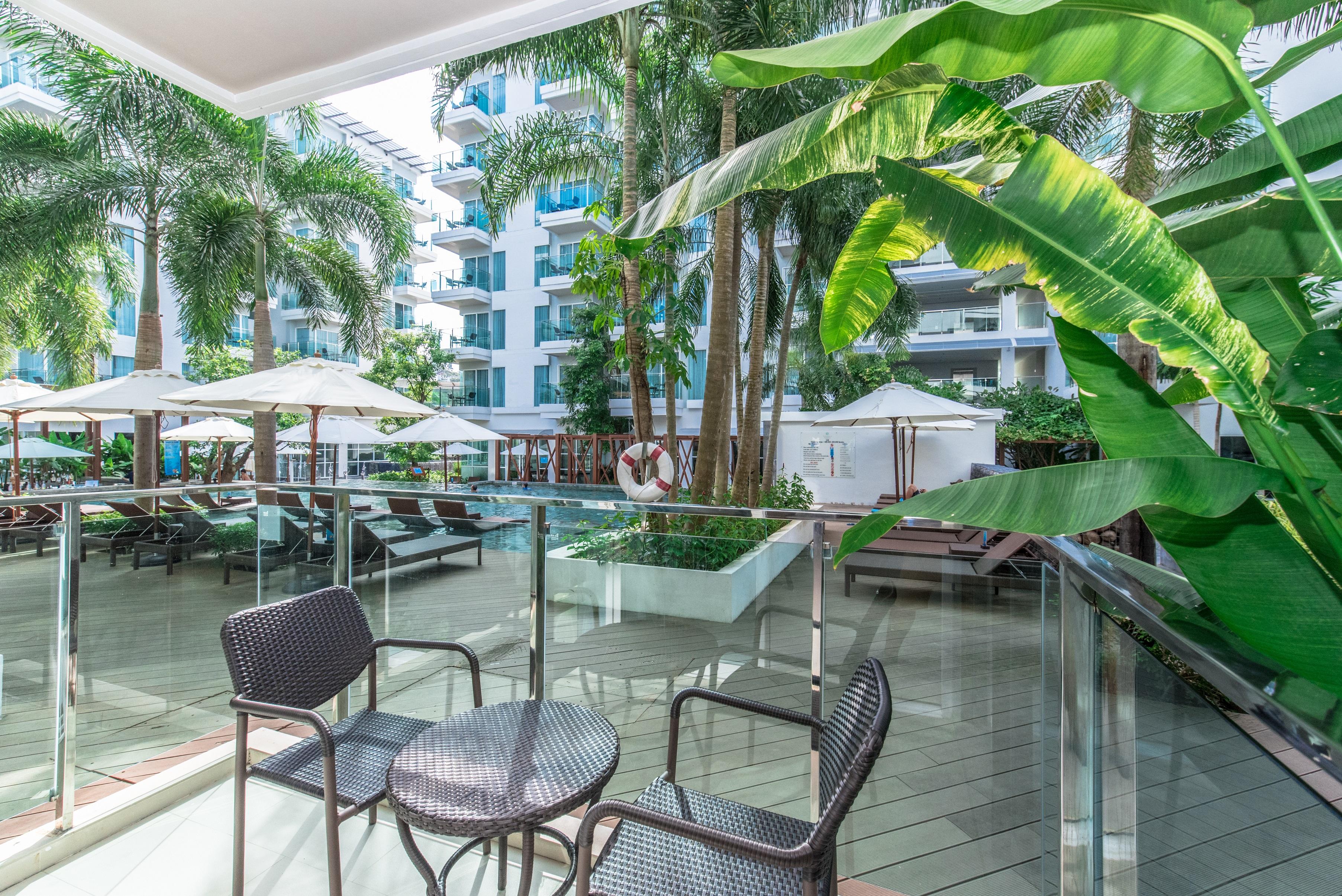 Fishermens Harbour Urban Resort - Sha Extra Plus Patong Экстерьер фото